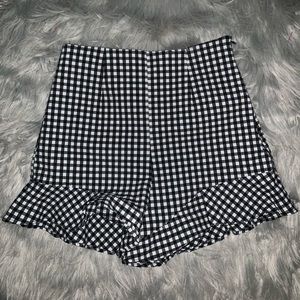 GINGHAM RUFFLE SHORTS ZARA